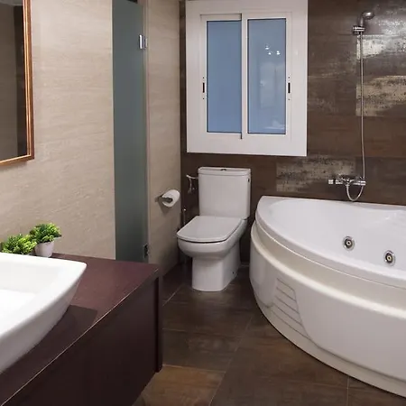 Stylish El Born Apartment *